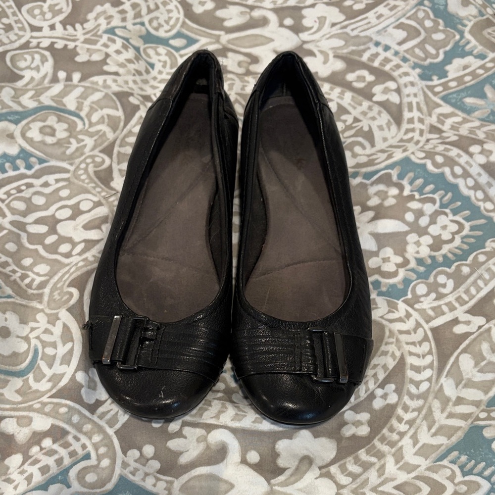 Clarks Black Leather Flats with Bow Detail